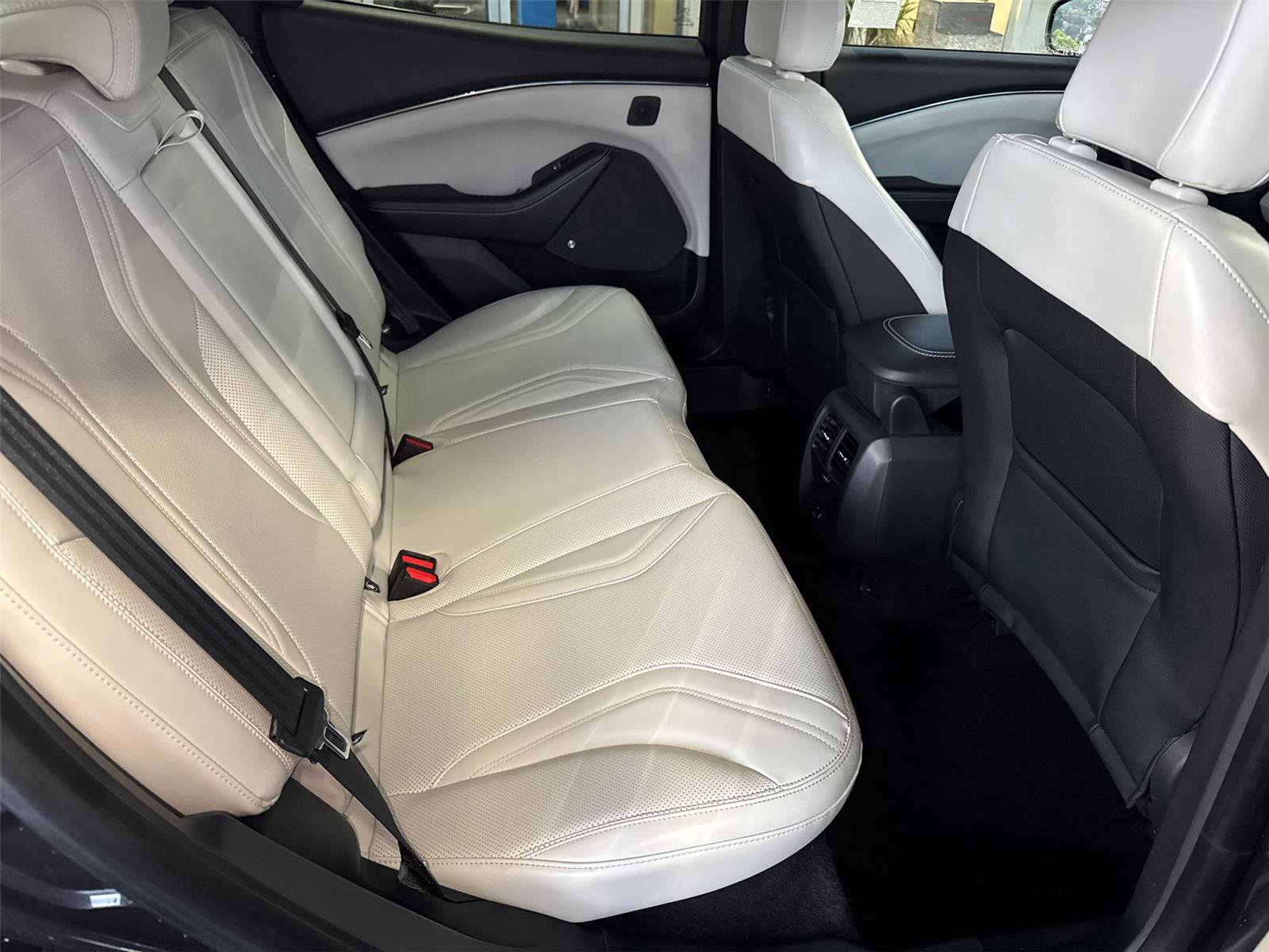 Certified 2022 Ford Mustang Mach-E Premium image 20