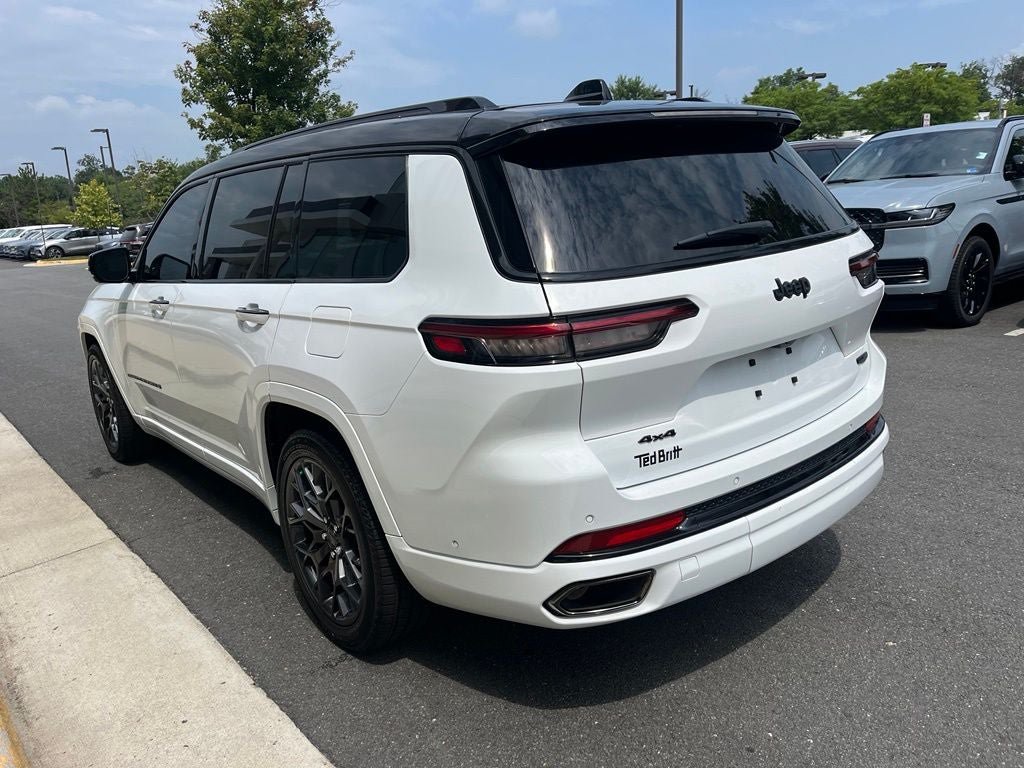 Used 2023 Jeep Grand Cherokee L Summit AWD/4WD image 7