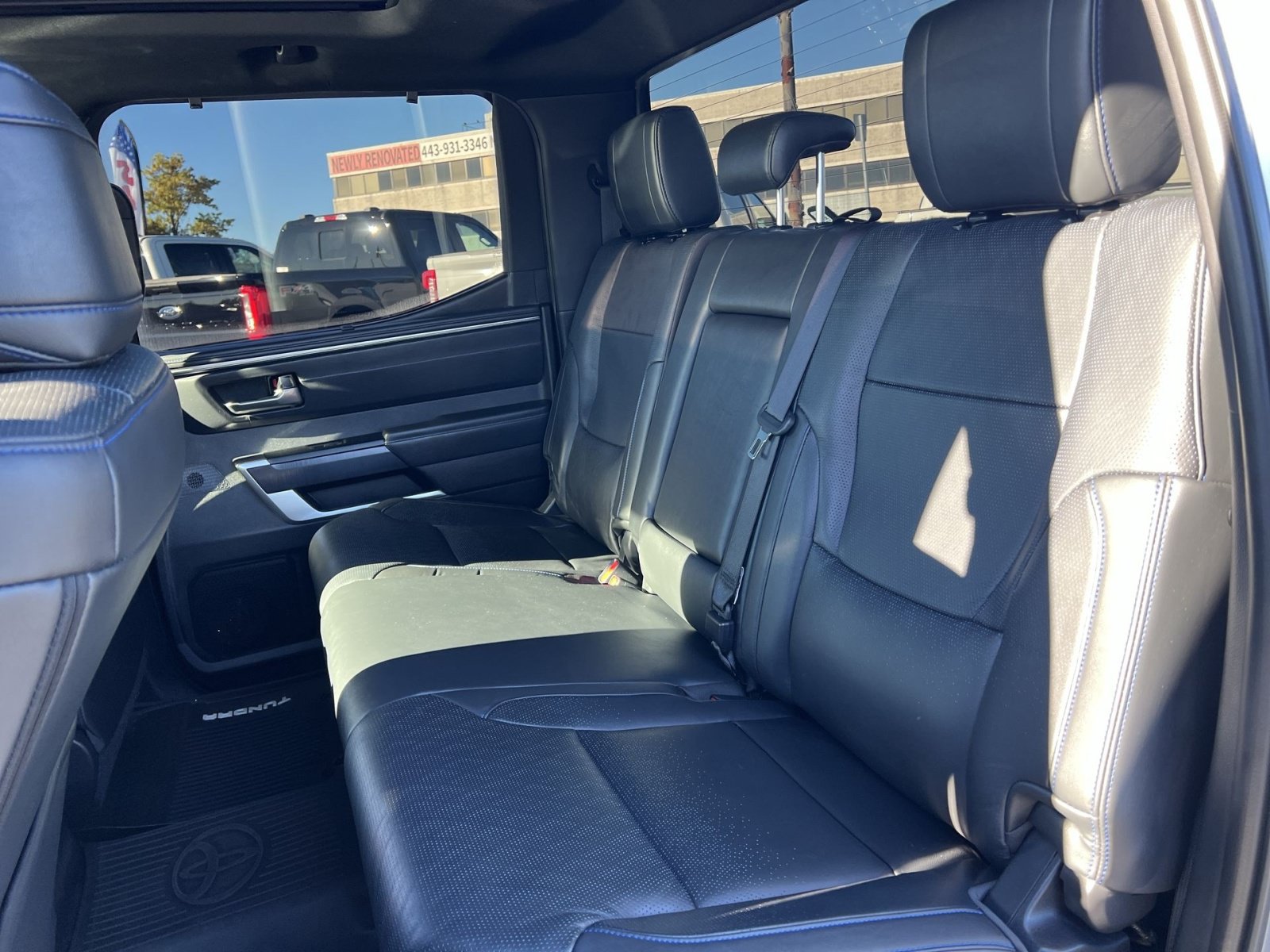 Used 2024 Toyota Tundra Platinum AWD/4WD image 23