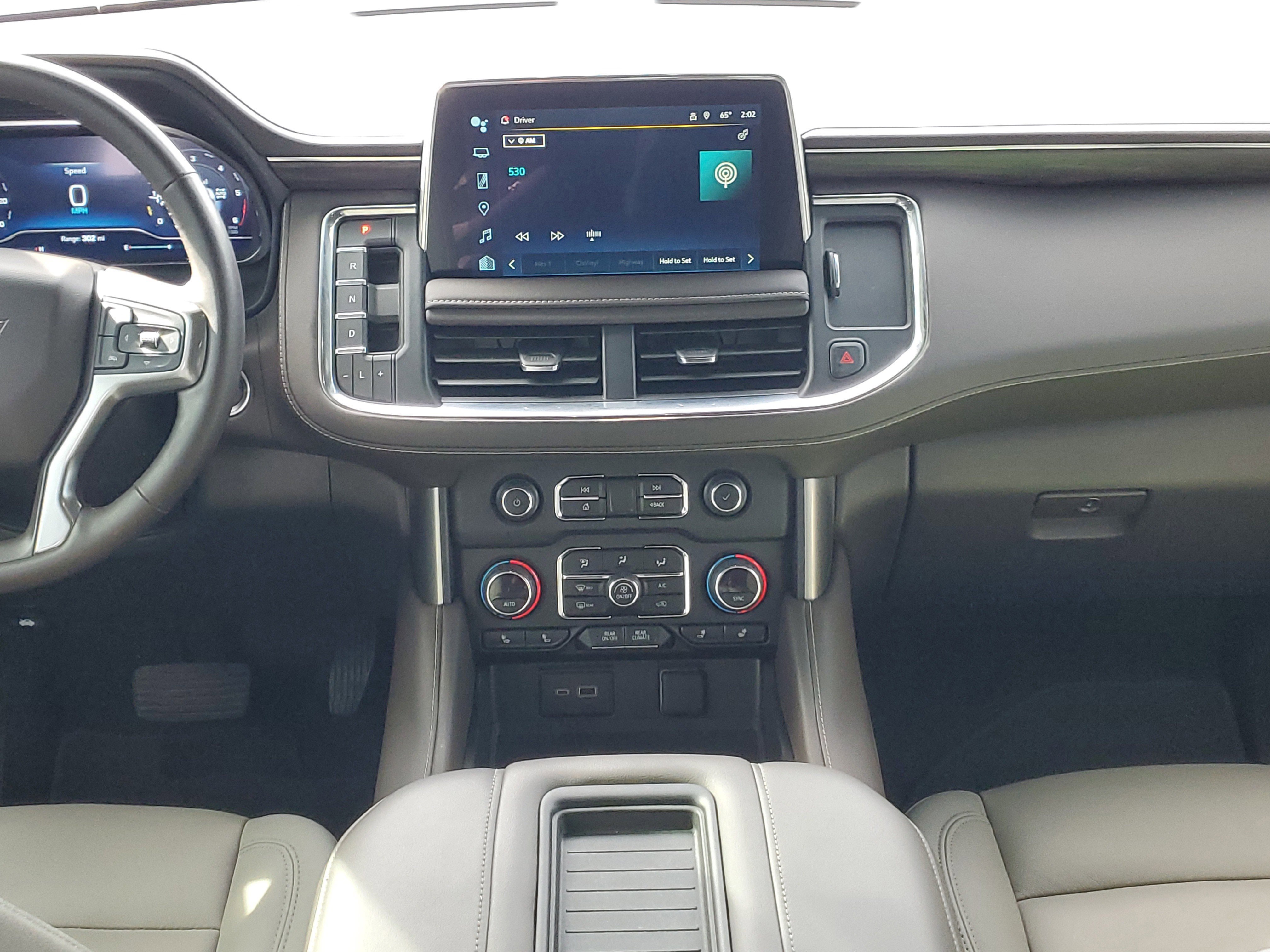 Used 2024 Chevrolet Tahoe LT w/ LT Signature Package image 18