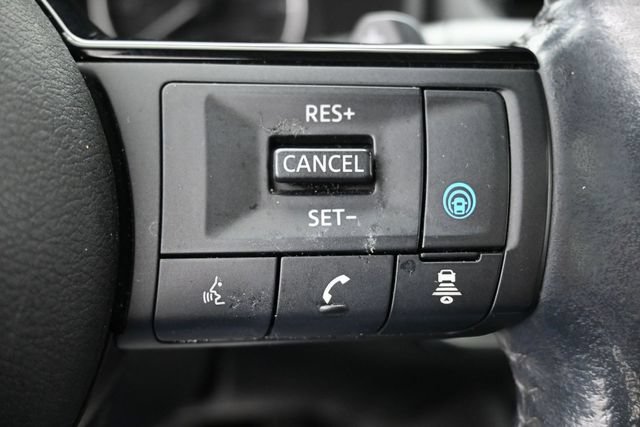 Used 2023 Nissan Rogue SL w/ SL Premium Package AWD/4WD image 17