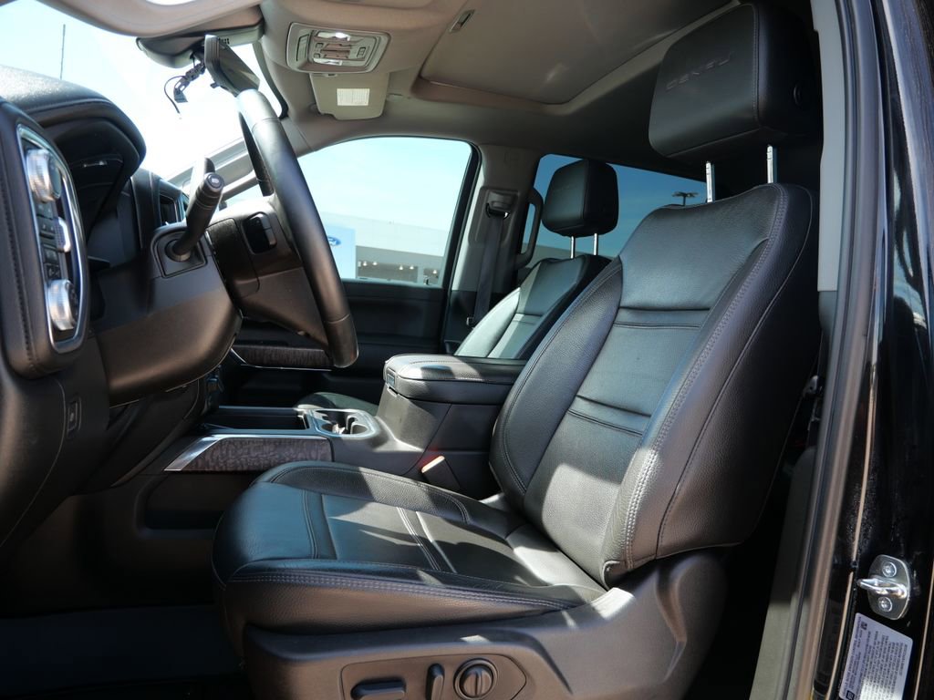 Used 2023 GMC Sierra 2500 Denali w/ Denali Black Diamond Edition image 20
