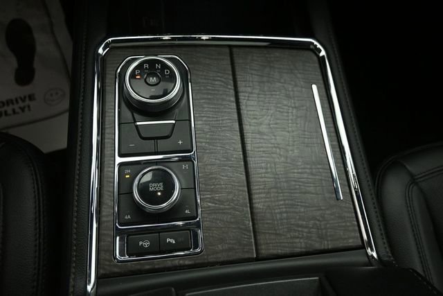 Certified 2021 Ford Expedition Limited AWD/4WD image 19
