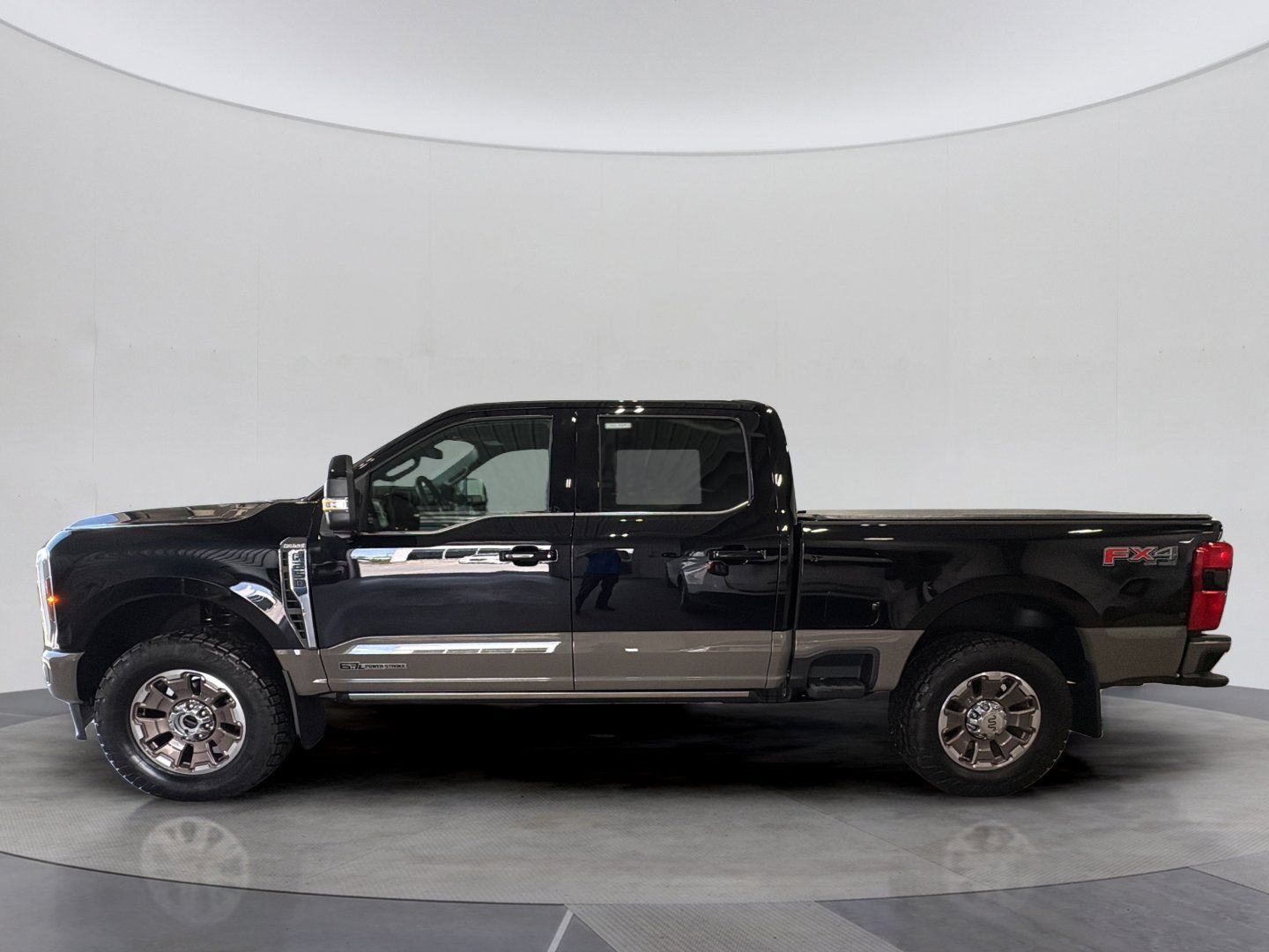 Certified 2026 Ford F250 King Ranch w/ FX4 Off-Road Package AWD/4WD video 2