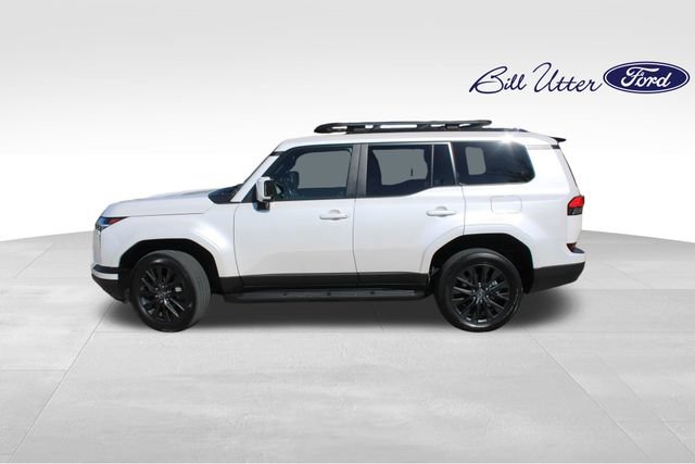 Used 2024 Lexus GX 550 w/ Accessory Package (31) AWD/4WD image 8