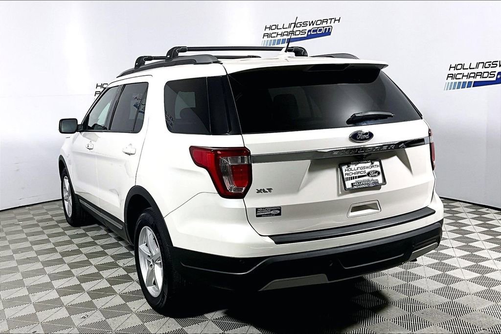 Certified 2019 Ford Explorer XLT w/ Equipment Group 202A FWD image 7