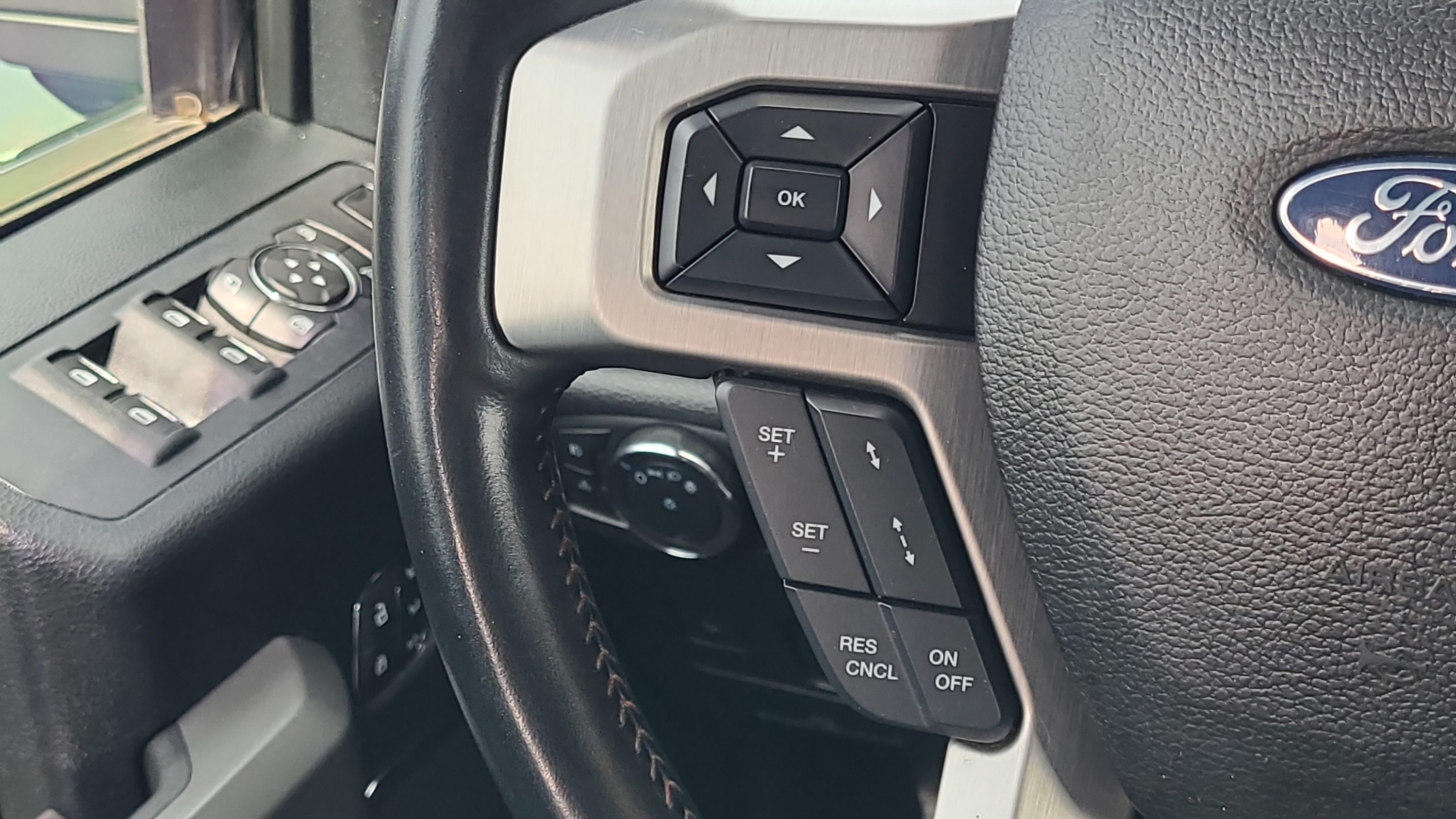 Certified 2020 Ford F250 Platinum AWD/4WD image 14