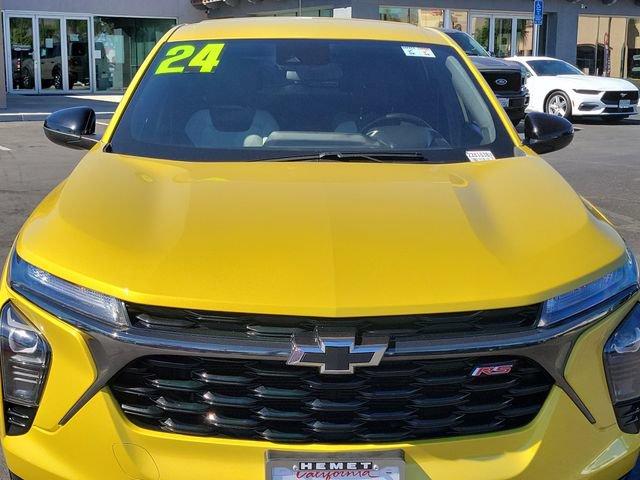 Used 2024 Chevrolet Trax RS FWD image 28