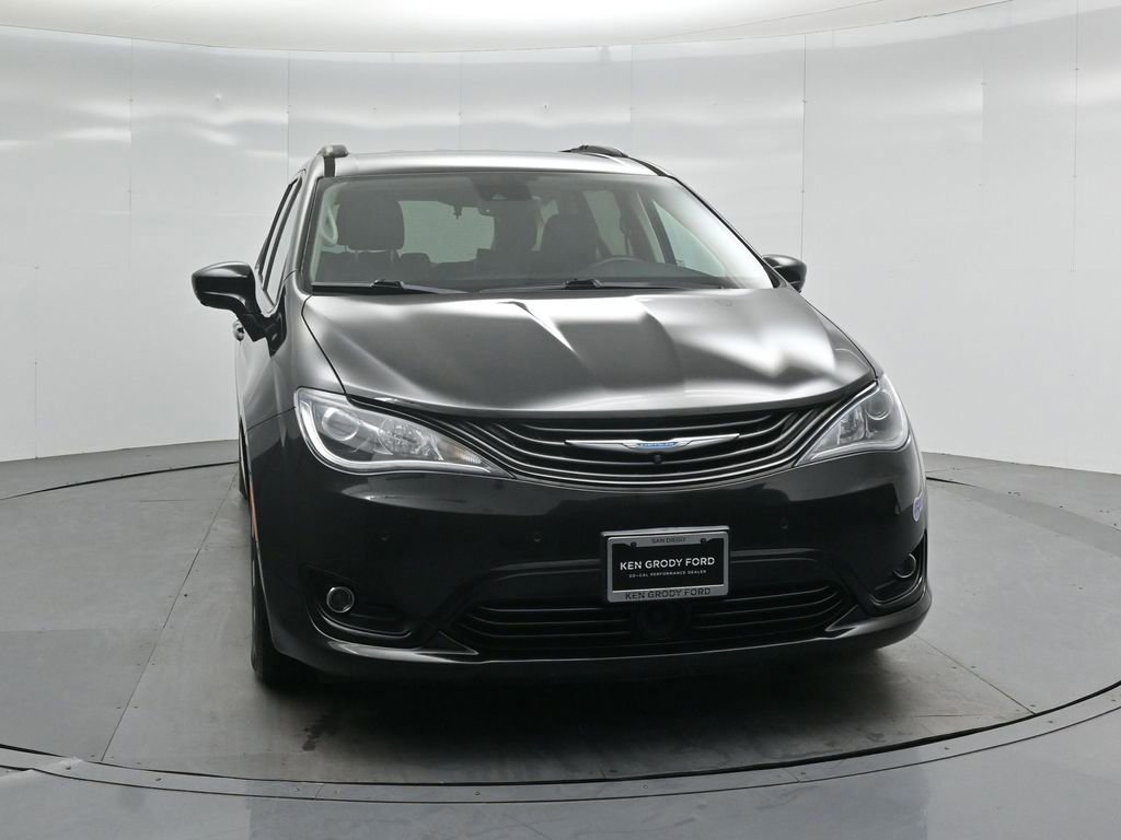 Used 2018 Chrysler Pacifica Limited w/ Advanced Safetytec Group image 6