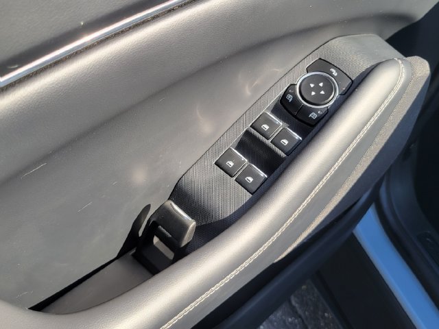 Certified 2025 Ford Mustang Mach-E Select RWD image 19