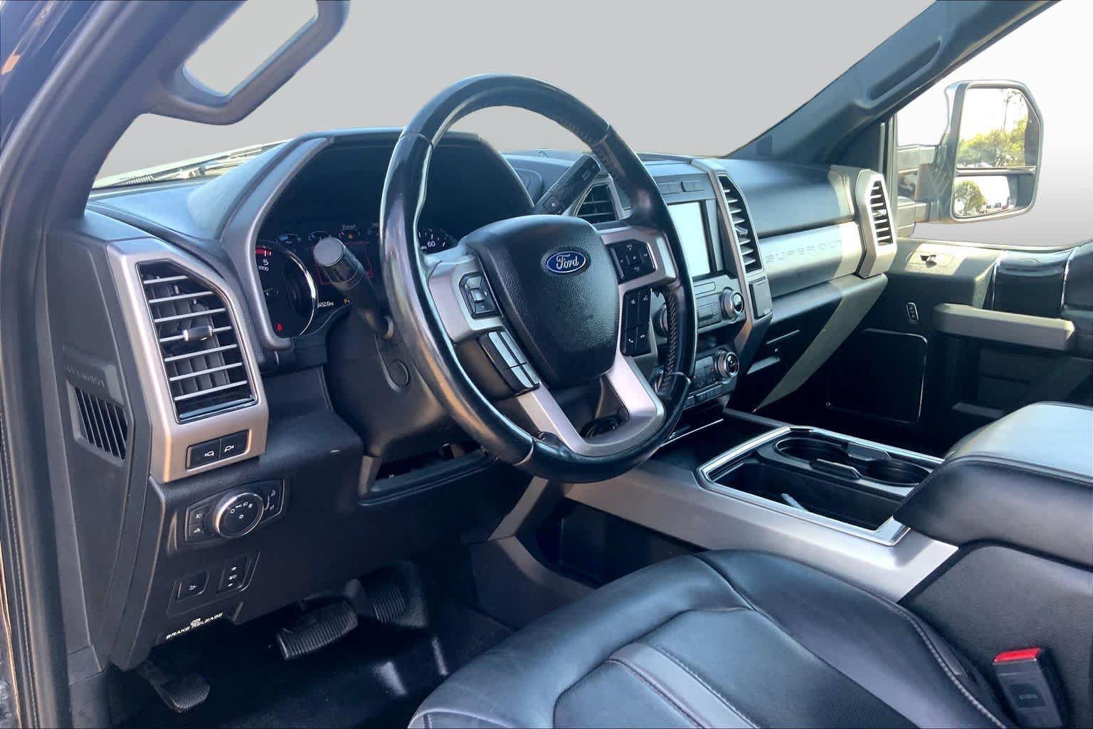 Certified 2020 Ford F350 Platinum AWD/4WD image 17
