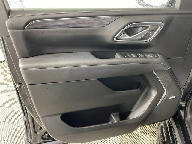 Used 2023 GMC Yukon SLT w/ SLT Luxury Package image 19