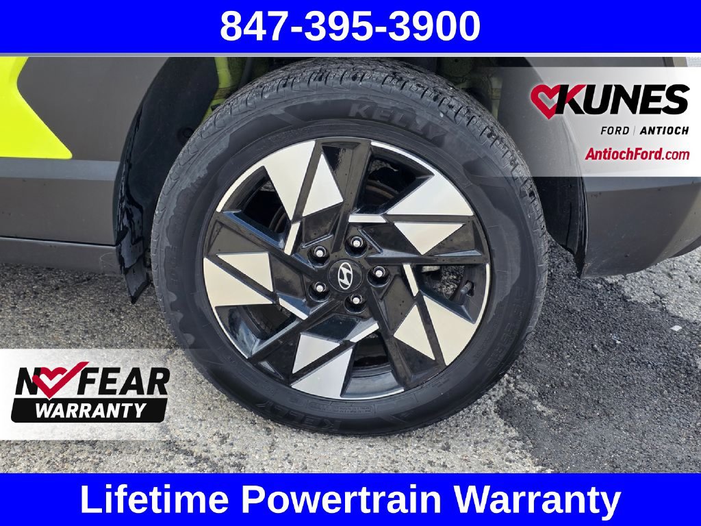 Used 2024 Hyundai Kona SEL AWD/4WD image 14