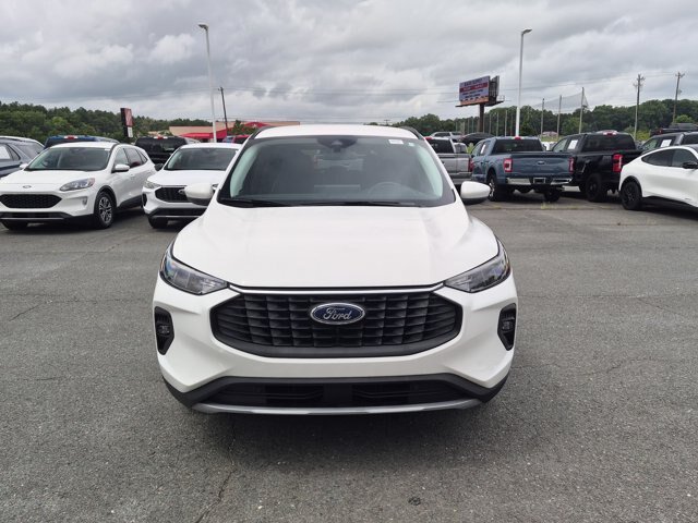 Certified 2023 Ford Escape SE FWD image 9