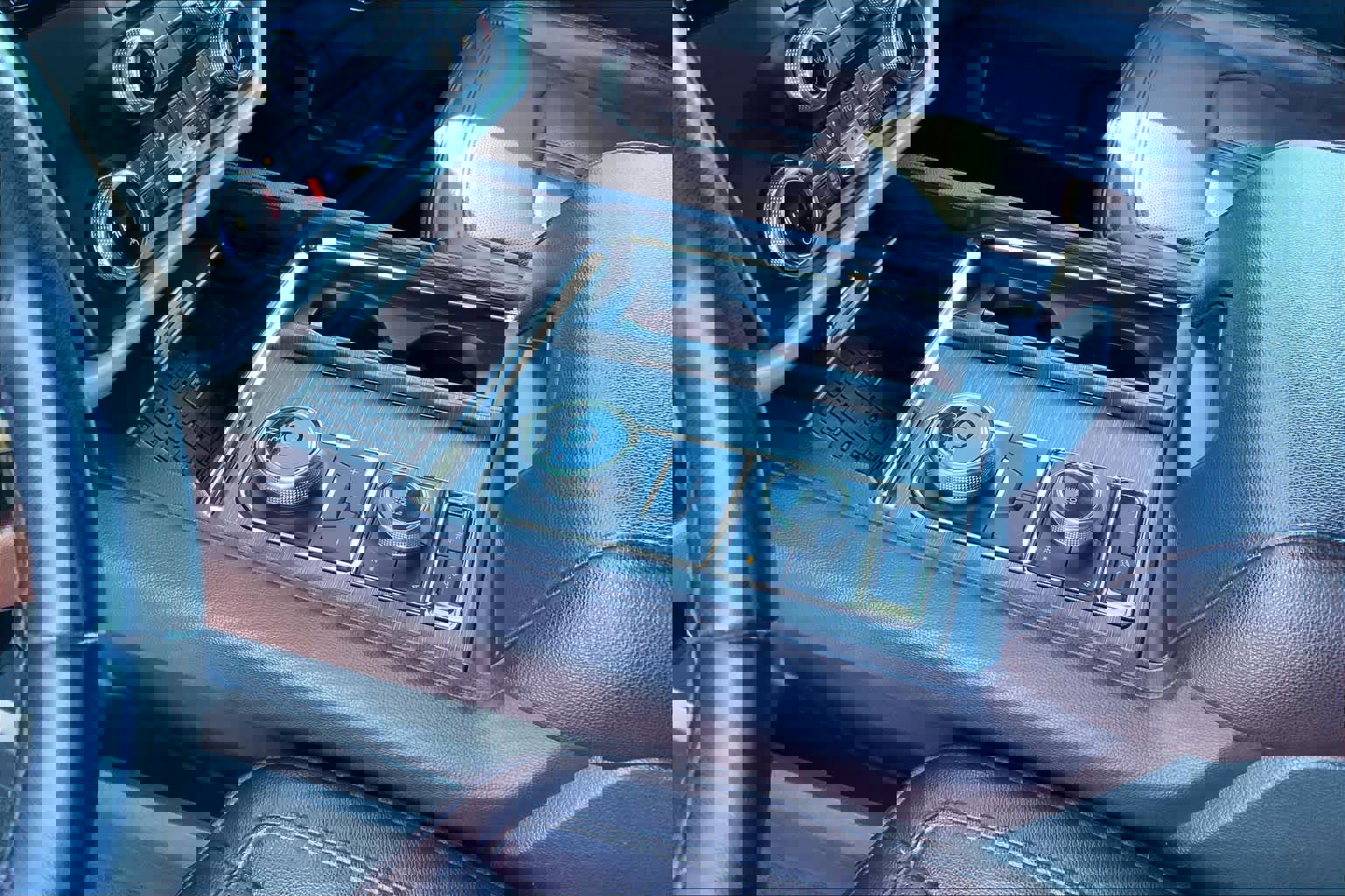 Certified 2024 Ford Expedition Limited image 17