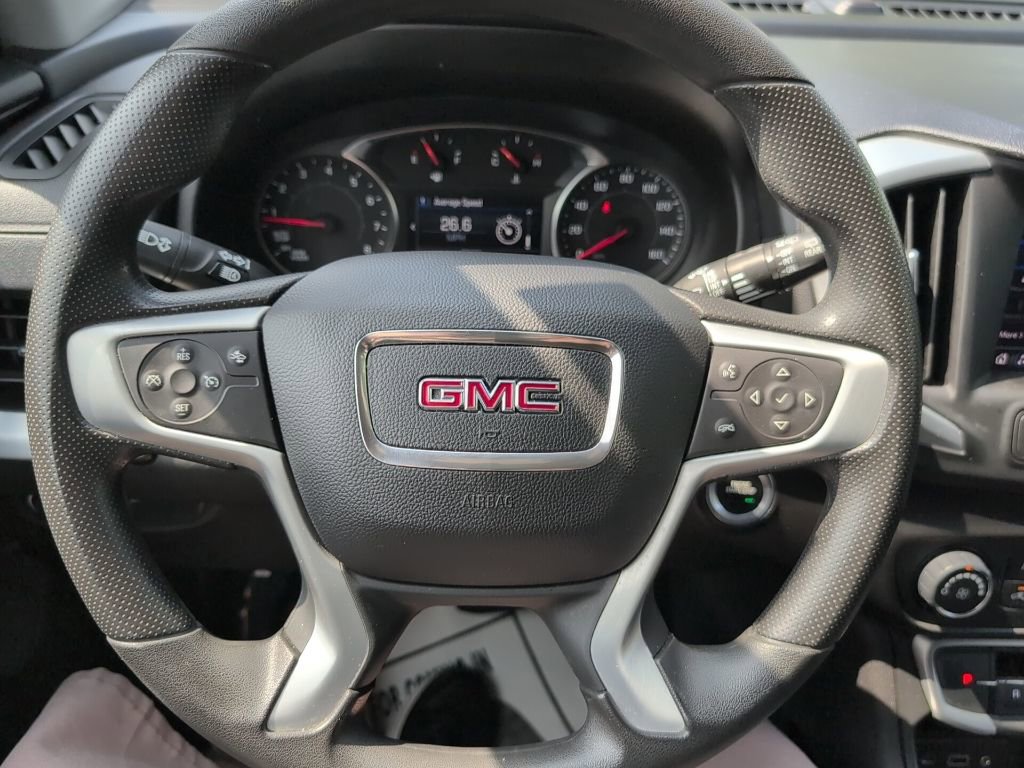 Used 2024 GMC Terrain SLE image 15