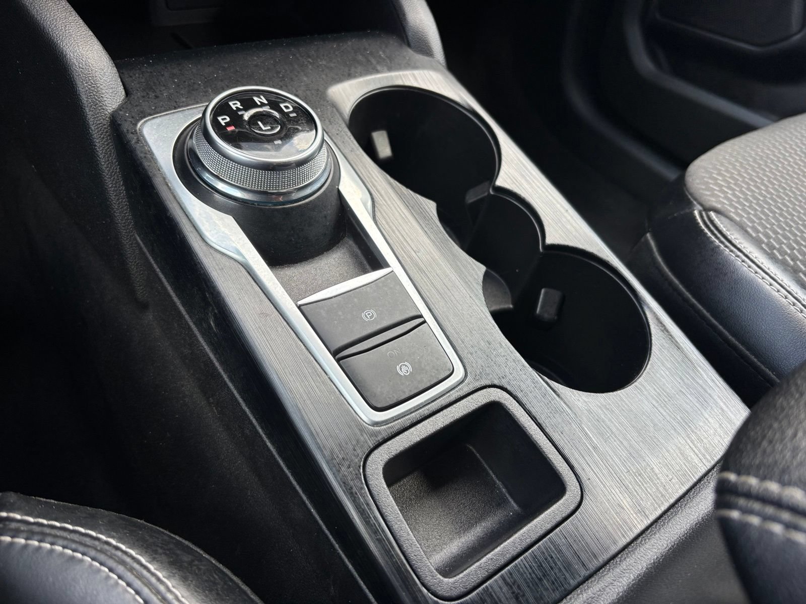 Certified 2023 Ford Escape SE FWD image 28