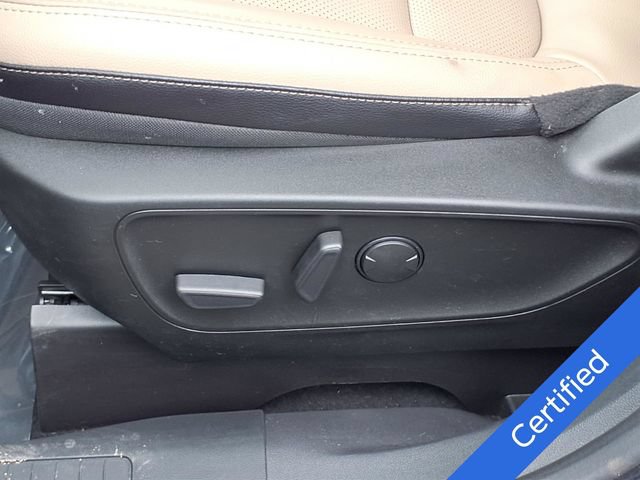Certified 2022 Ford Escape SEL AWD/4WD image 4