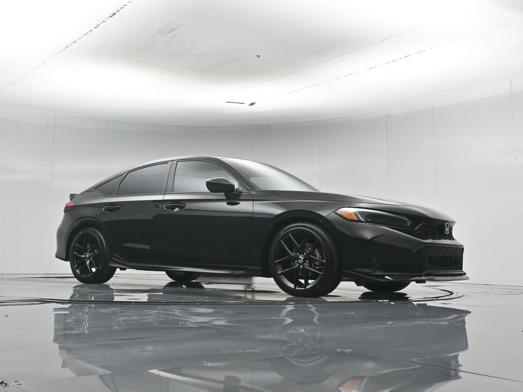 Used 2025 Honda Civic Sport image 3