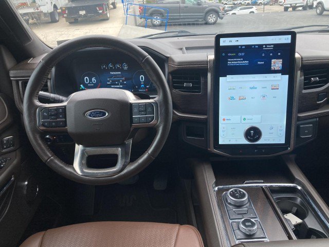 Certified 2022 Ford Expedition King Ranch AWD/4WD image 5