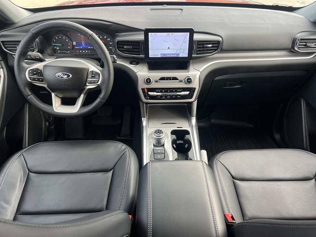 Certified 2023 Ford Explorer XLT w/ Equipment Group 202A image 14