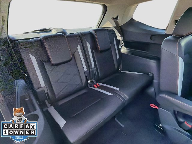 Used 2024 Volkswagen Atlas Peak Edition SE AWD/4WD image 22