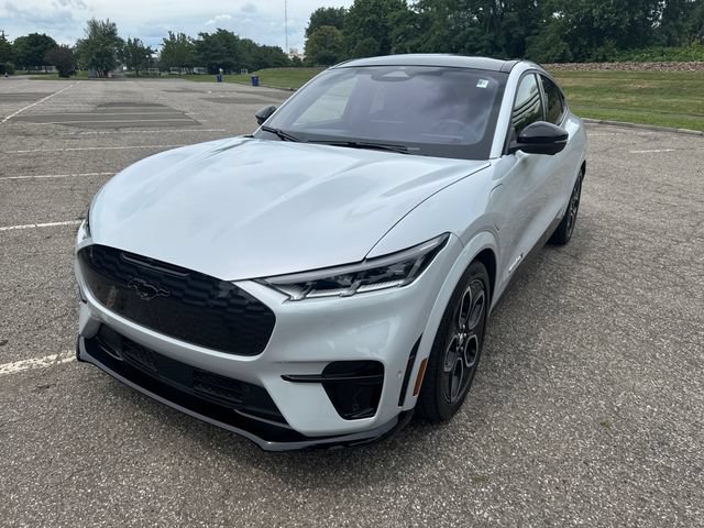 Certified 2023 Ford Mustang Mach-E GT AWD/4WD image 4