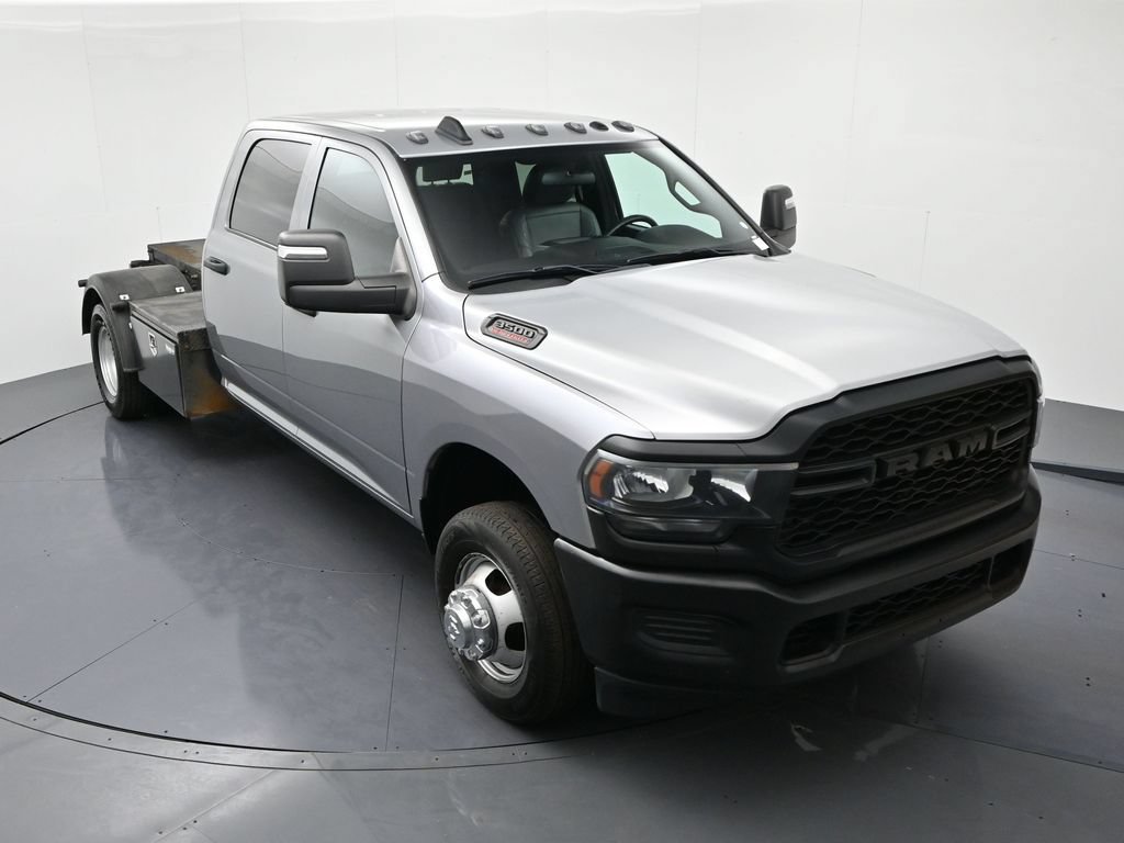Used 2024 RAM 3500 Tradesman w/ Cold Weather Group RWD image 16