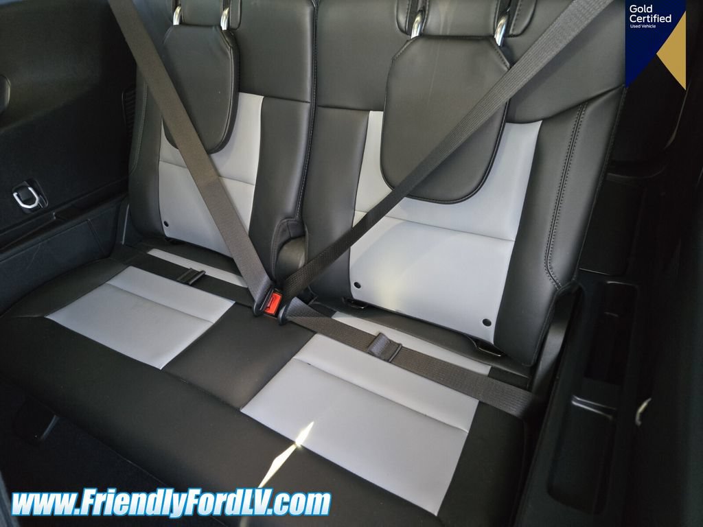 Certified 2023 Ford Explorer XLT w/ Equipment Group 202A RWD image 8