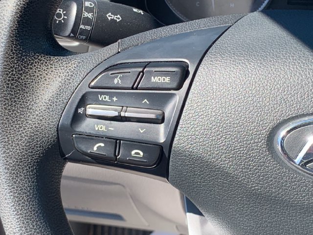 Used 2019 Hyundai Elantra SEL FWD image 15