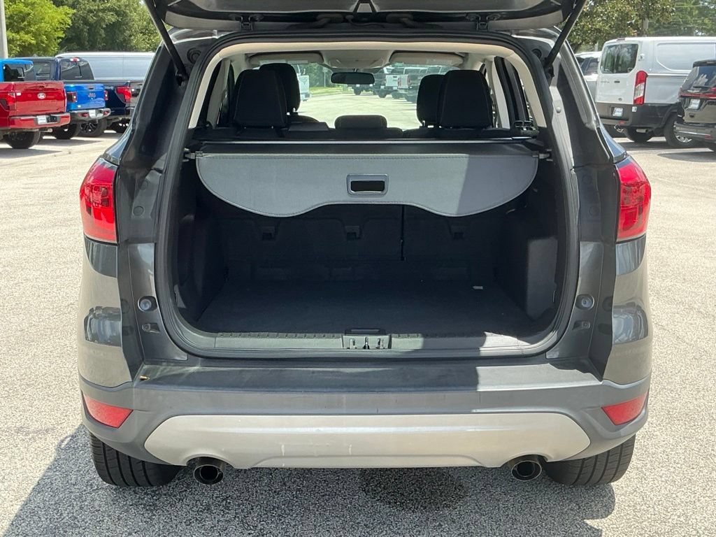 Certified 2019 Ford Escape SE FWD image 24