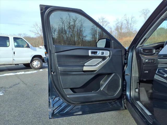 Certified 2023 Ford Explorer Limited w/ Limited Technology Package image 24