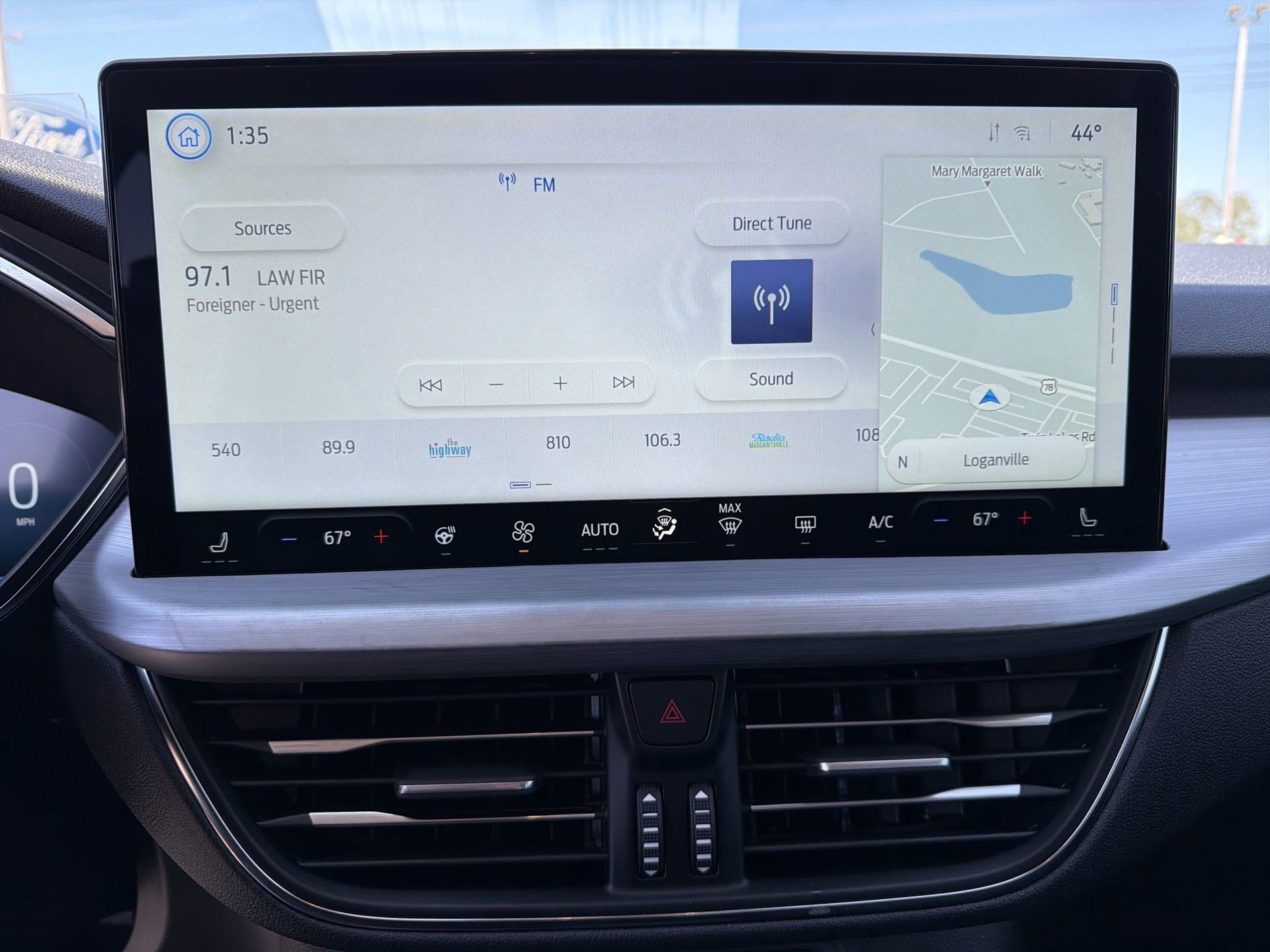 Certified 2025 Ford Escape Base w/ PHEV Premium Package image 12