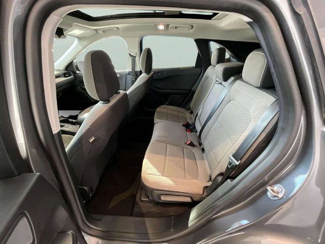 Certified 2022 Ford Escape SE w/ SE Sport Appearance Package image 14