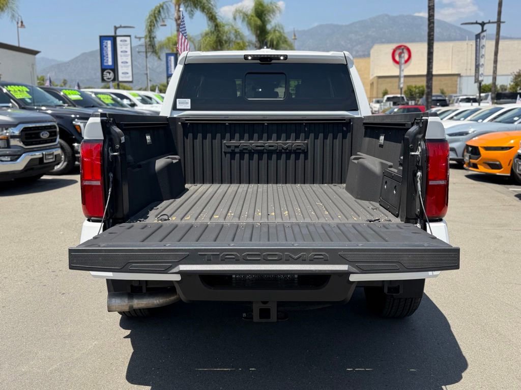 Used 2024 Toyota Tacoma TRD Sport w/ TRD Sport Premium Package AWD/4WD image 14