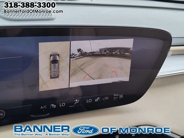 Used 2025 Buick Enclave Preferred w/ Power Package FWD image 30