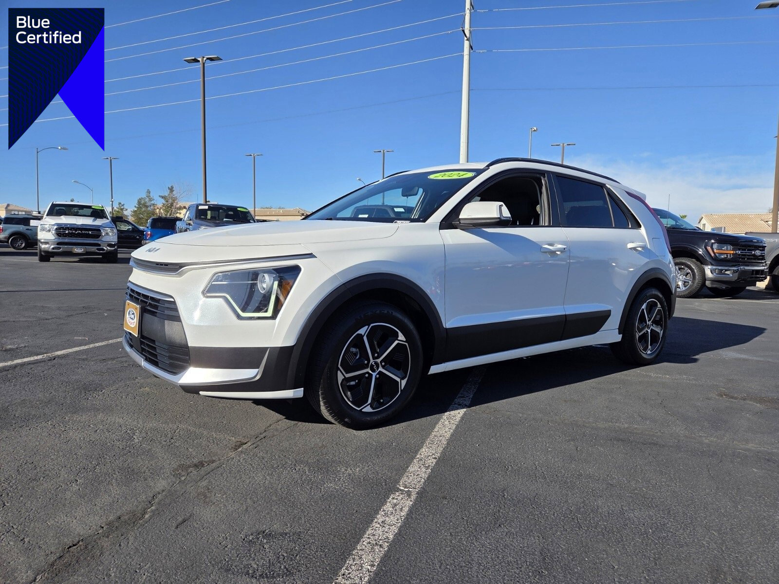 Used 2024 Kia Niro EX