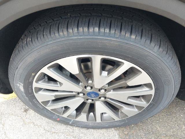 Certified 2021 Ford Escape Titanium AWD/4WD image 13