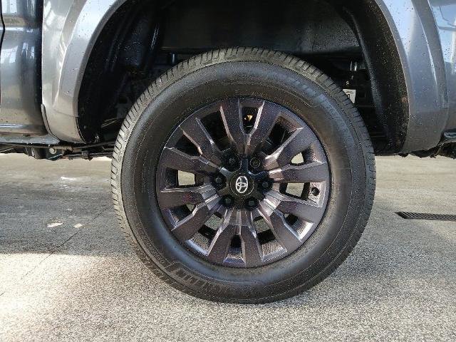 Used 2021 Toyota Tacoma Limited w/ Nightshade Package image 9