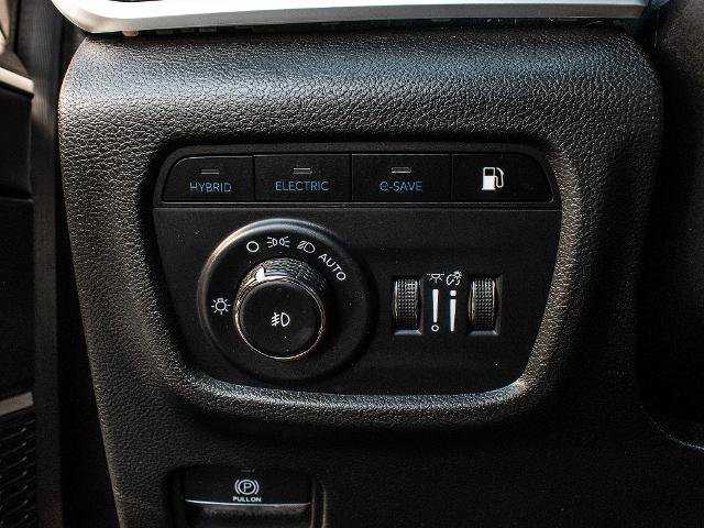Used 2024 Jeep Grand Cherokee Limited 4xe AWD/4WD image 16