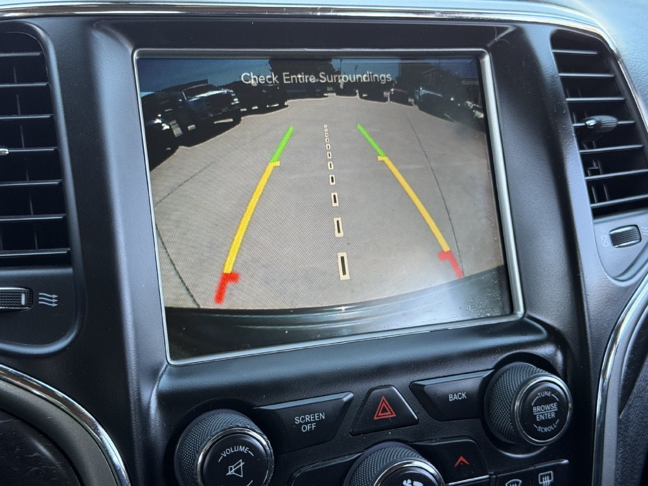 Used 2017 Jeep Grand Cherokee Altitude RWD image 19