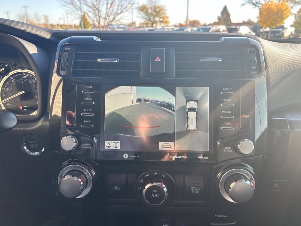 Used 2024 Toyota 4Runner TRD Off-Road Premium w/ Off Road Premium Plus Package AWD/4WD image 21