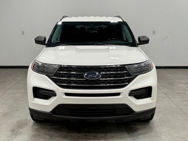 Certified 2022 Ford Explorer XLT image 4