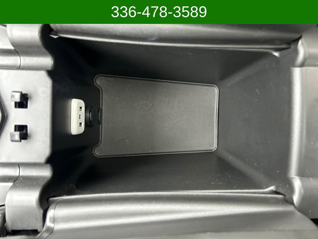 Used 2019 Buick Envision Essence AWD/4WD image 27