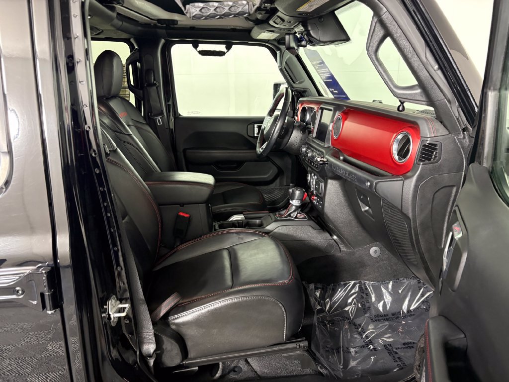 Used 2021 Jeep Wrangler Unlimited Rubicon AWD/4WD image 34