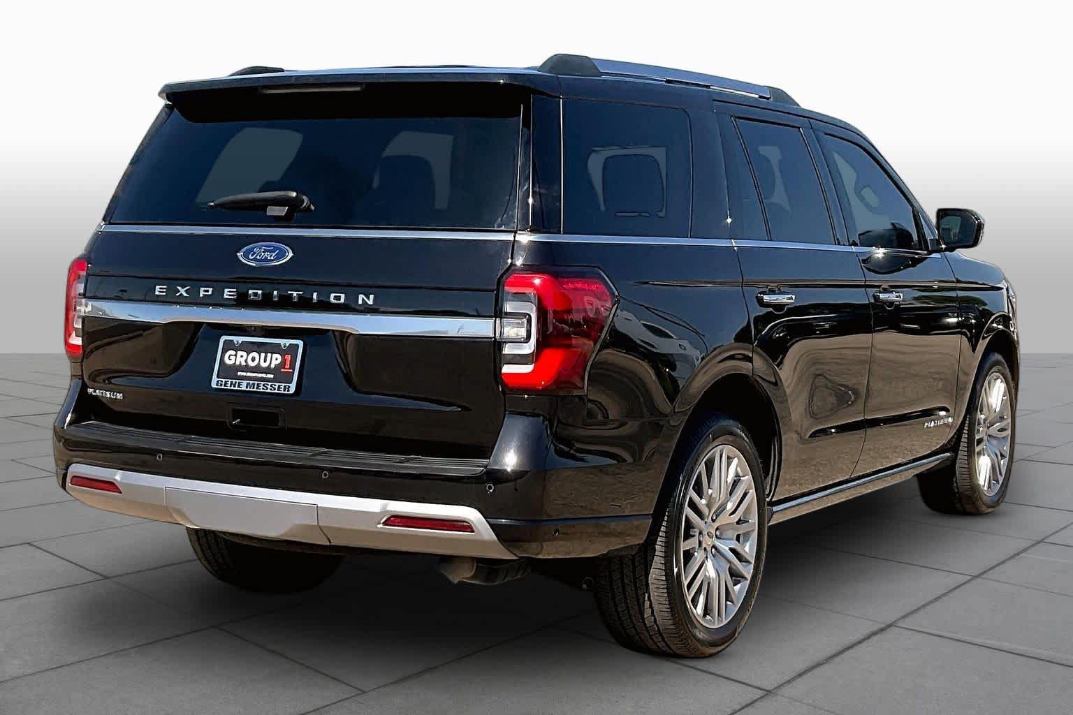 Certified 2024 Ford Expedition Platinum AWD/4WD image 13