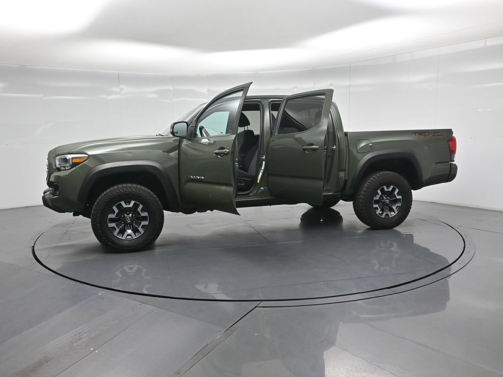 Used 2022 Toyota Tacoma TRD Off-Road w/ Technology Package RWD image 38