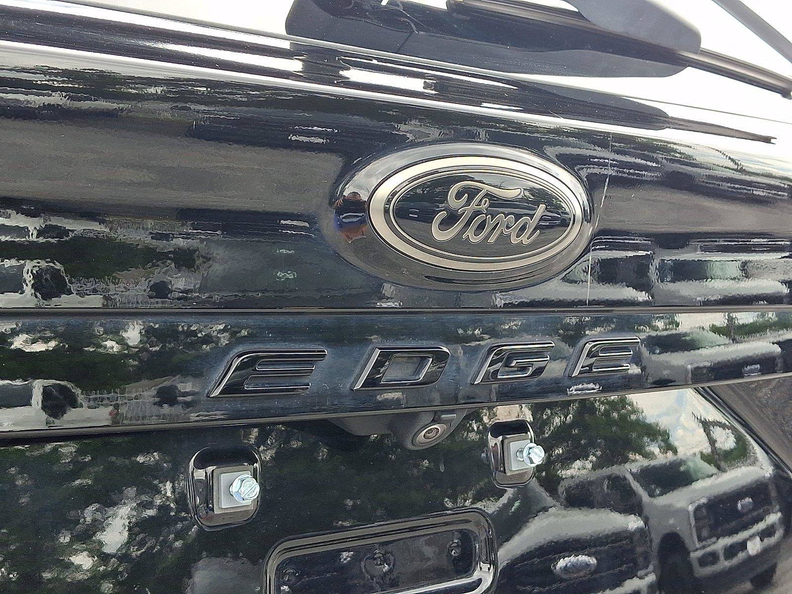 Certified 2022 Ford Edge SE w/ Black Appearance Package AWD/4WD image 30