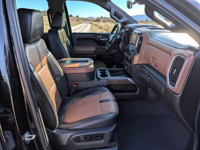 Used 2020 Chevrolet Silverado 1500 High Country w/ Technology Package AWD/4WD image 17