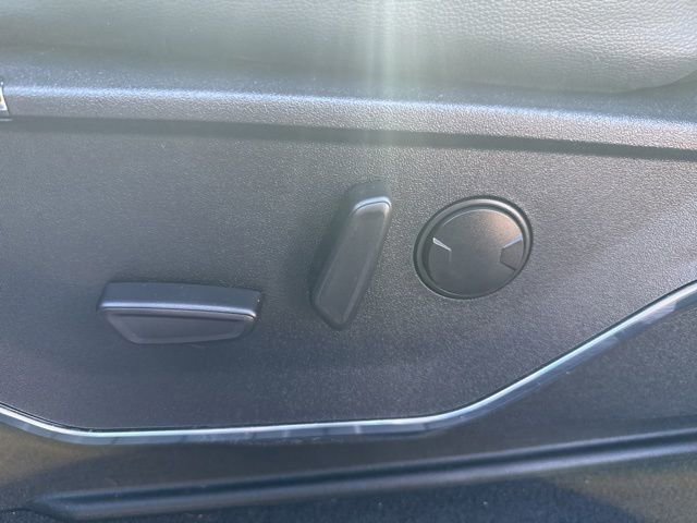 Certified 2023 Ford F150 Lariat w/ Trailer Tow Package image 13